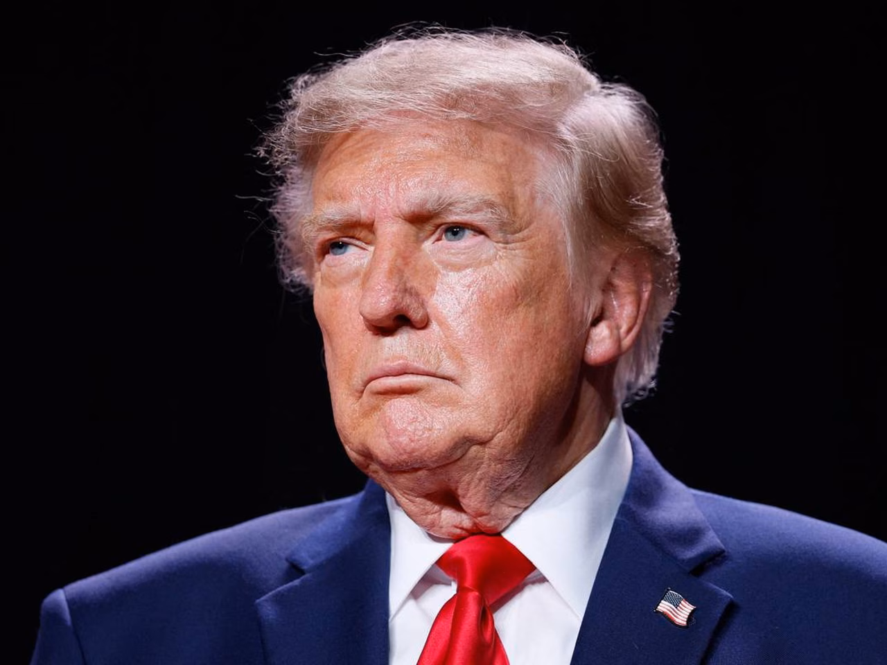 Норвегия ответила на слова Трампа подборкой фотографий туалетов