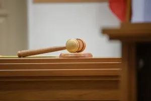 СК завершил дело о нападении на стюардессу из Петербурга в Дубае