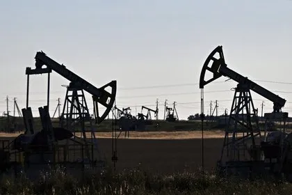 Россия нарастила поставки нефти в Китай на 18,3 процента