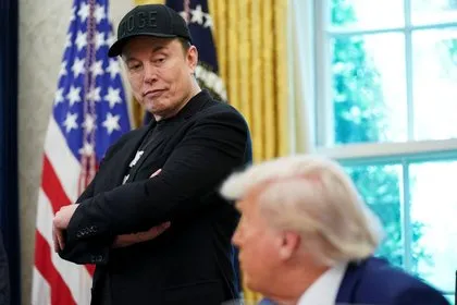 Трамп поблагодарил Маска за акции SpaceX для американских детей