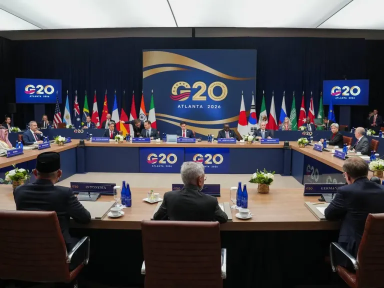 На саммите G20 отменили общую фотосессию из-за Лаврова