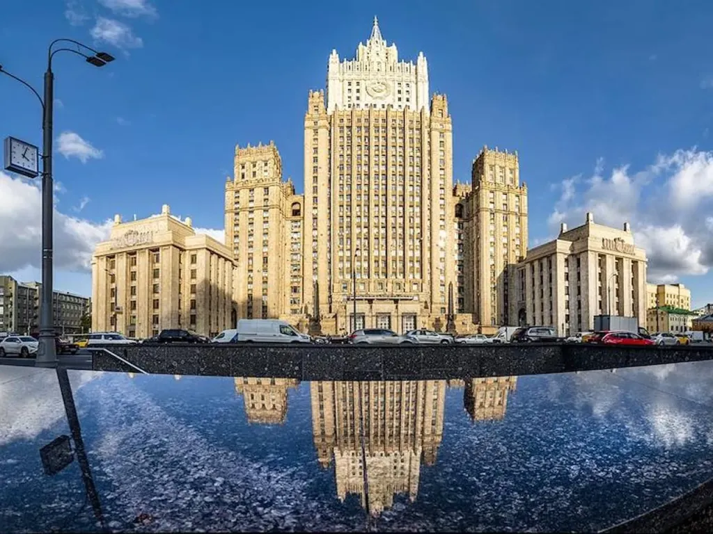 В МИД России усомнились в проведении саммита Путина, Трампа и Си на АТЭС
